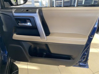 2020 Toyota 4Runner SR5 Premium JTEBU5JRXL5768241 photo 12 2020 Toyota 4Runner SR5 Premium JTEBU5JRXL5768241 photo 12