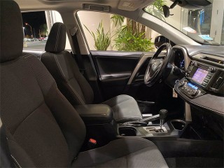 2017 Toyota RAV4 XLE JTMWFREV4HD095152 photo 8 2017 Toyota RAV4 XLE JTMWFREV4HD095152 photo 8