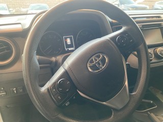 2018 Toyota RAV4 LE JTMZFREV0JJ203271 photo 8 2018 Toyota RAV4 LE JTMZFREV0JJ203271 photo 8