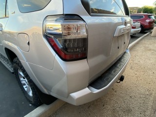 2018 Toyota 4Runner SR5 JTEBU5JR7J5562503 photo 4 2018 Toyota 4Runner SR5 JTEBU5JR7J5562503 photo 4