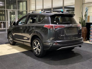 2017 Toyota RAV4 XLE JTMWFREV4HD095152 photo 1 2017 Toyota RAV4 XLE JTMWFREV4HD095152 photo 1