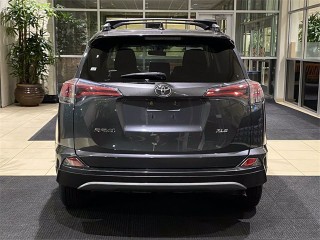 2017 Toyota RAV4 XLE JTMWFREV4HD095152 photo 2 2017 Toyota RAV4 XLE JTMWFREV4HD095152 photo 2