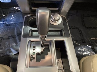 2020 Toyota 4Runner SR5 Premium JTEBU5JRXL5768241 photo 22 2020 Toyota 4Runner SR5 Premium JTEBU5JRXL5768241 photo 22