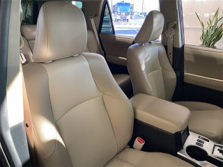 2020 Toyota 4Runner SR5 Premium JTEBU5JRXL5768241 photo 10 2020 Toyota 4Runner SR5 Premium JTEBU5JRXL5768241 photo 10