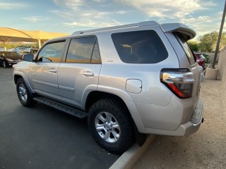 2018 Toyota 4Runner SR5 JTEBU5JR7J5562503 photo 3 2018 Toyota 4Runner SR5 JTEBU5JR7J5562503 photo 3