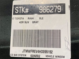 2017 Toyota RAV4 XLE JTMWFREV4HD095152 photo 29 2017 Toyota RAV4 XLE JTMWFREV4HD095152 photo 29