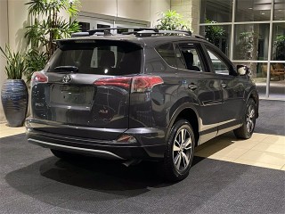 2017 Toyota RAV4 XLE JTMWFREV4HD095152 photo 3 2017 Toyota RAV4 XLE JTMWFREV4HD095152 photo 3